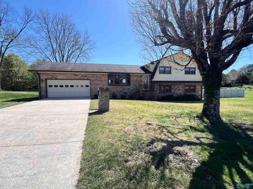 114 Davis Hill Rd, Grant, AL, 35747-9474 | Card Image