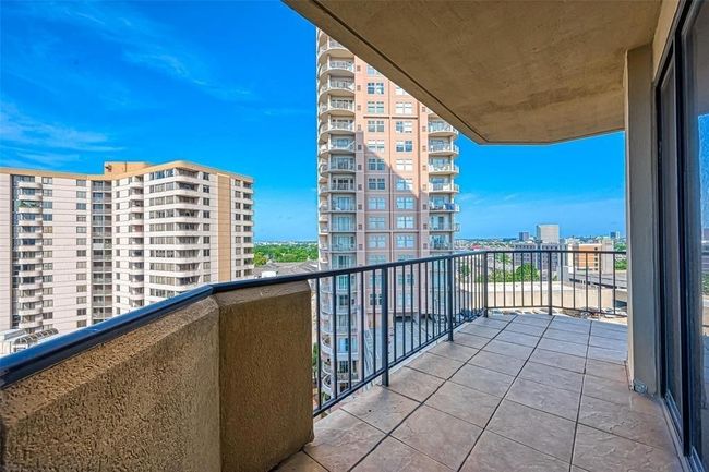 APT-1002 - 3350 Mccue Rd, Condo with 2 bedrooms, 2 bathrooms and 2 parking in Houston TX | Image 19