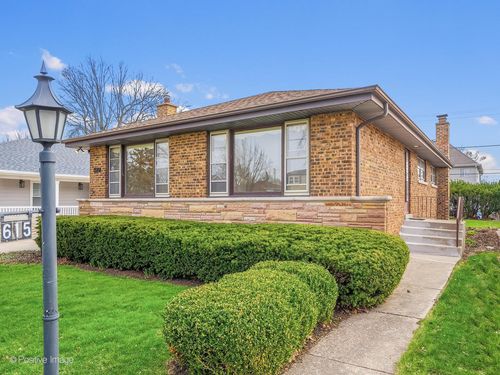615 S 6th Ave, La Grange, IL, 60525-6716 | Card Image