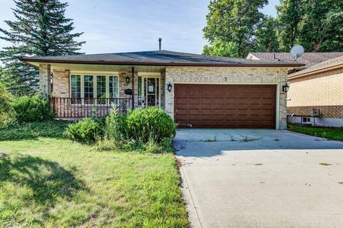3 Cora Dr, Kitchener, ON, N2N3C6 | Card Image