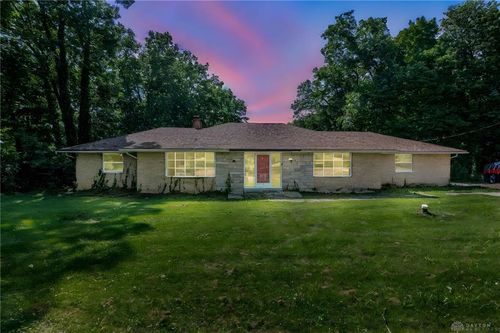 8061 Dog Leg Rd, Dayton, OH, 45414-1452 | Card Image