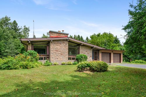 1489 County 31 Road, North Dundas, ON, K0C2K0 | Card Image