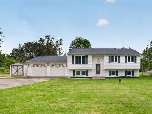 2789 Garden St, Avon, NY, 14414-9614 | Card Image