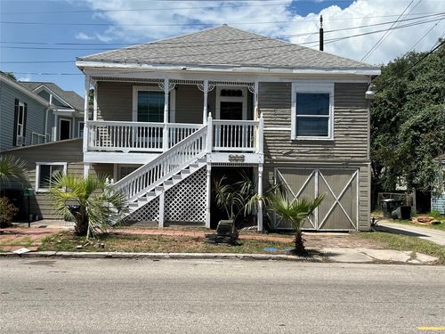 1813 29th St, Galveston, TX, 77550-6809 | Card Image