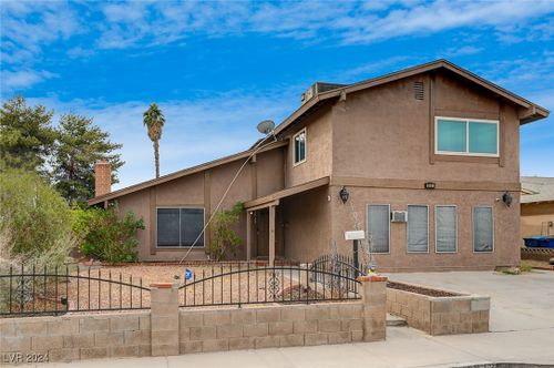 3933 Manford Cir, Las Vegas, NV, 89104-5014 | Card Image