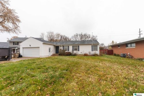 515 Plum Rd, Grand Island, NE, 68801-7862 | Card Image