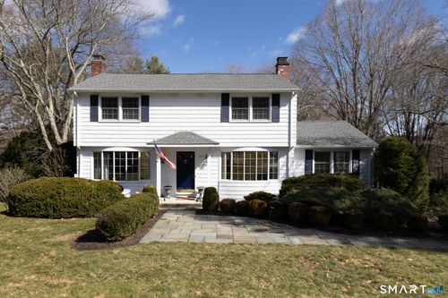 223 Carriage Dr, Middlebury, CT, 06762-1931 | Card Image
