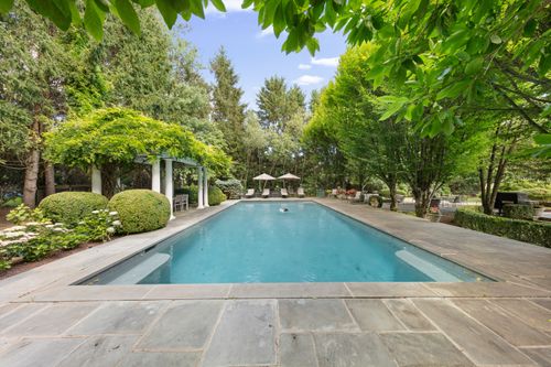 12 Old Hill Farms Rd, Westport, CT, 06880-3034 | Card Image