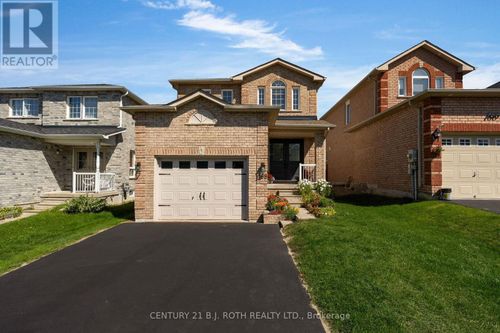168 Cunningham Dr, Barrie, ON, L4N5R3 | Card Image