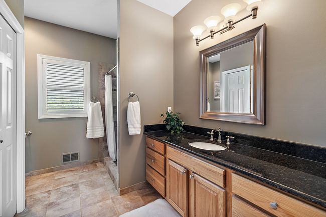 Primary Bath with Shower and Tub | Image 54