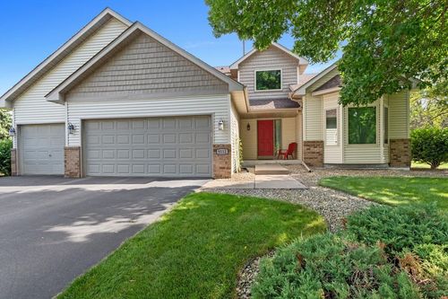 9112 Dunbar Knl N, Brooklyn Park, MN, 55443-4018 | Card Image