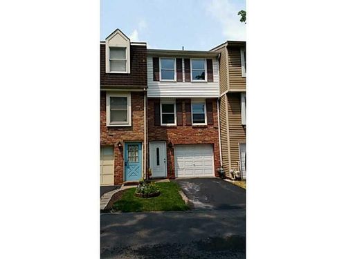 362 New World Dr, Jefferson Hills, PA, 15025-3446 | Card Image