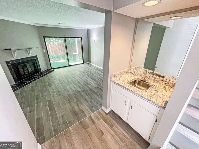 2252 Runnymead Rdg Se, Townhouse with 2 bedrooms, 3 bathrooms and 2 parking in Marietta GA | Image 13