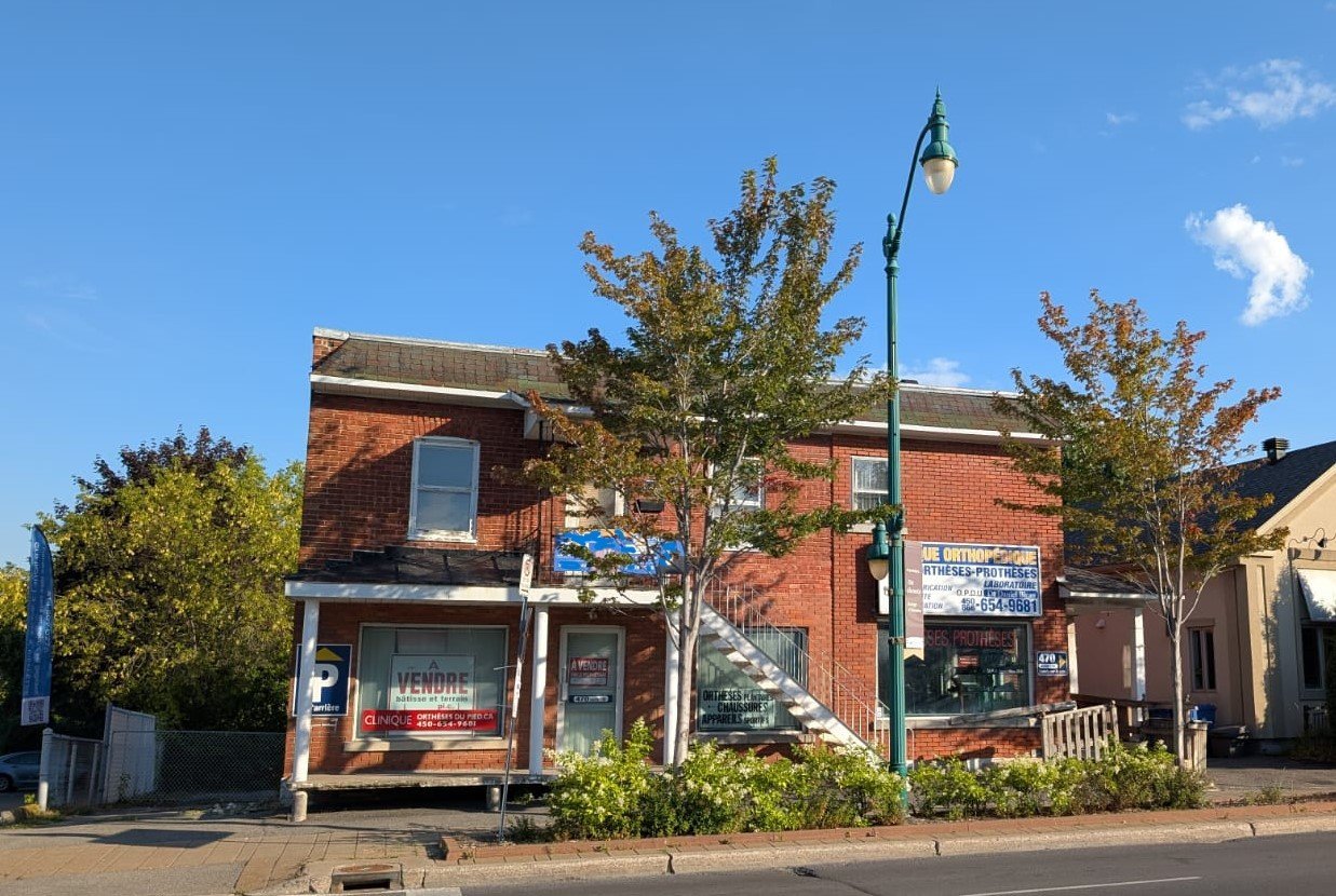Commercial Sale in Repentigny (Repentigny) 2