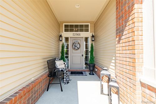 36-52966 Ansonia Way, Macomb, MI, 48042-3830 | Card Image