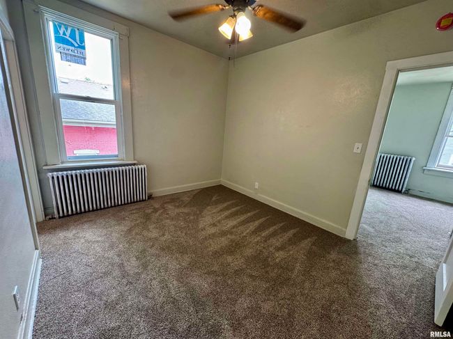 APT-4 - 1622 Washington St, Condo with 1 bedrooms, 1 bathrooms and null parking in Davenport IA | Image 5