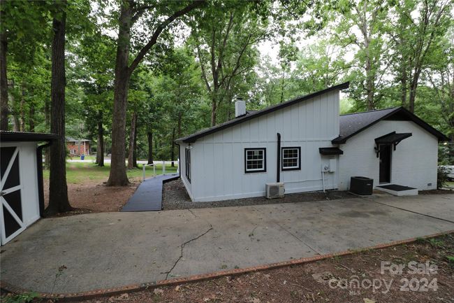 310 Chaney St, House other with 4 bedrooms, 3 bathrooms and null parking in Wingate NC | Image 6