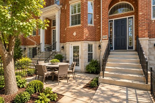 808-808 Shandrew Drive, Naperville, IL, 60540 | Card Image