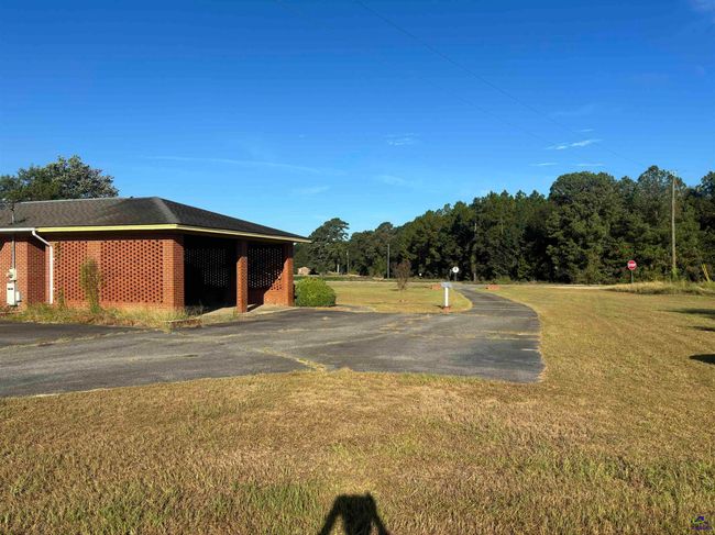 1943 Vienna Hwy, House other with 3 bedrooms, 2 bathrooms and null parking in Pineview GA | Image 13