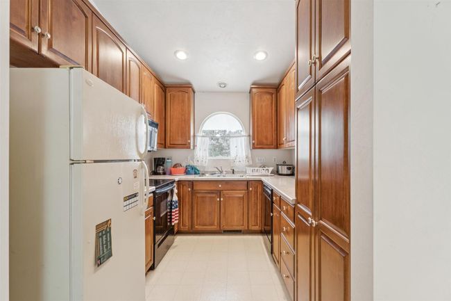 1 - 3313 E Heidemann Drive, Condo with 3 bedrooms, 2 bathrooms and null parking in APPLETON WI | Image 8