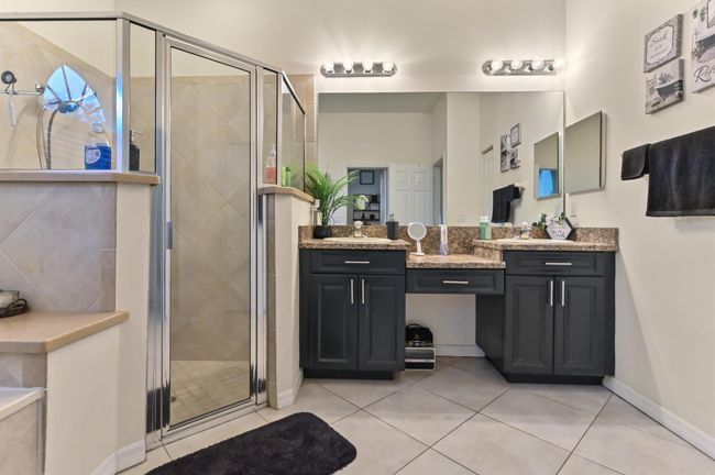 2450 Sw Summit St, House other with 3 bedrooms, 2 bathrooms and null parking in Port Saint Lucie FL | Image 30