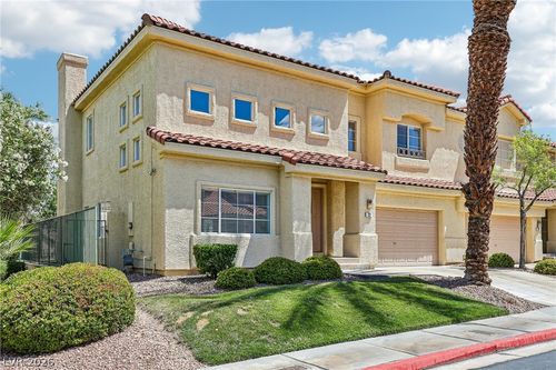 32 Blue Bench Ln, Henderson, NV, 89012-2173 | Card Image