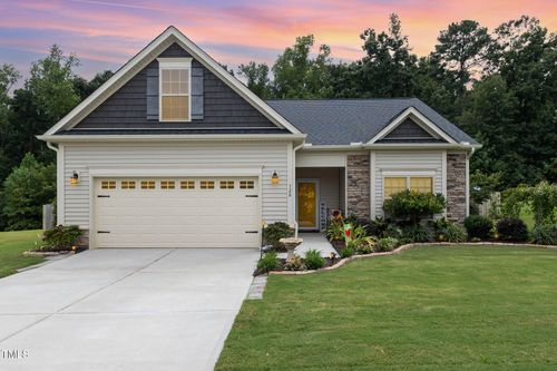 120 Brickhouse Ln, Fuquay-Varina, NC, 27526-4666 | Card Image