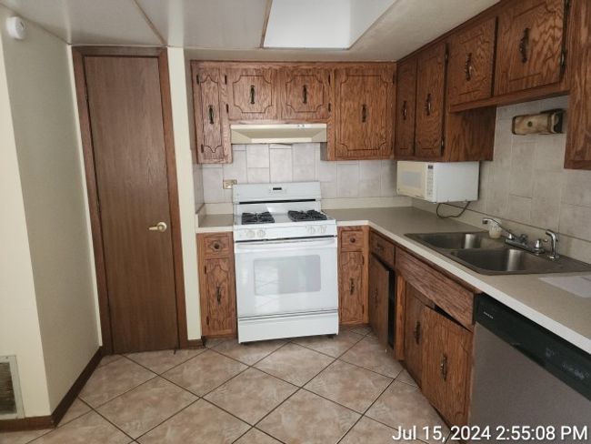 APT-2W - 4848 W 122 Nd St, Condo with 2 bedrooms, 2 bathrooms and 2 parking in Alsip IL | Image 4