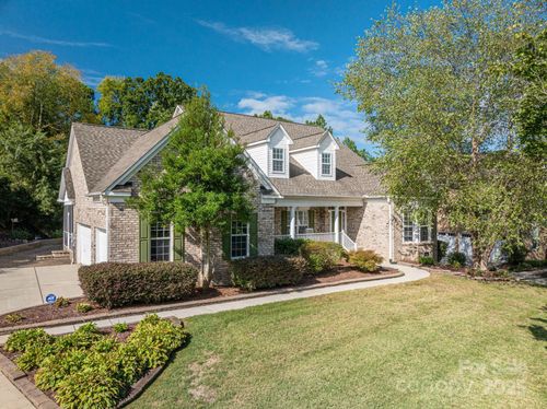 557 Keystone Ct Nw, Concord, NC, 28027-6552 | Card Image