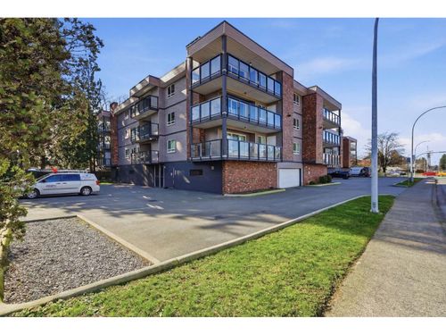 111-32040 Peardonville Rd, Abbotsford, BC, V2T6N8 | Card Image