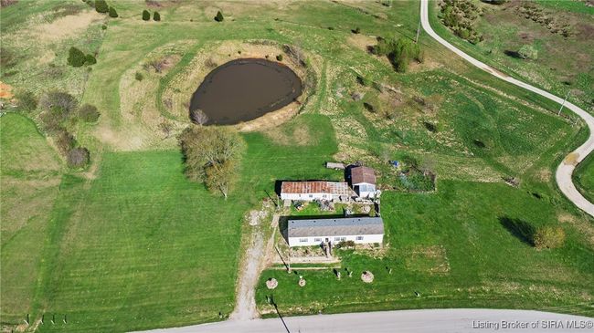 9409 S Horners Chapel Rd, Home with 3 bedrooms, 2 bathrooms and null parking in Pekin IN | Image 35
