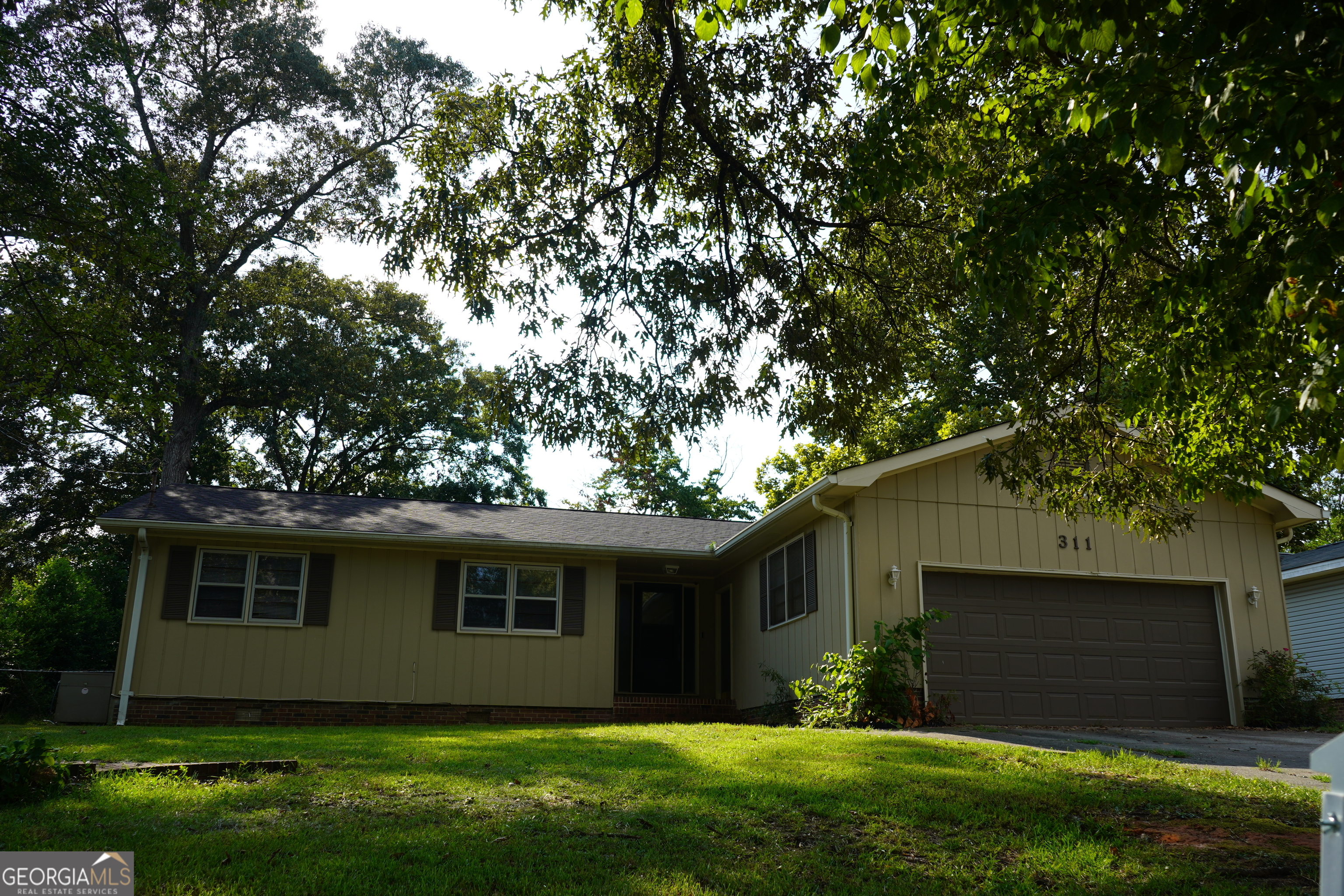 Burns Dr, Warner Robins, GA 31088