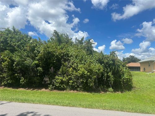10204 Alexandria Ave, ENGLEWOOD, FL, 34224-8887 | Card Image