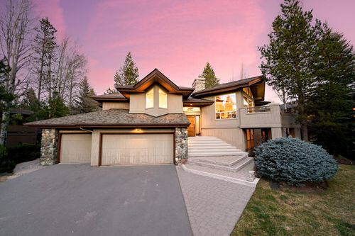 58010 Mulligan Ln, Sunriver, OR, 97707-1378 | Card Image