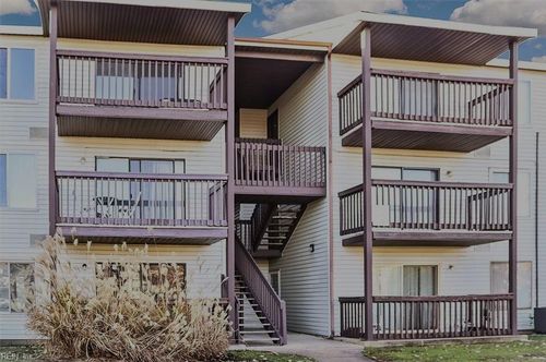 2-65 Wells Ct, Hampton, VA, 23666-6221 | Card Image