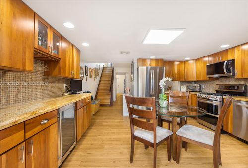 apt-x-11353 Sw 109th Rd, Miami, FL, 33176-8421 | Card Image