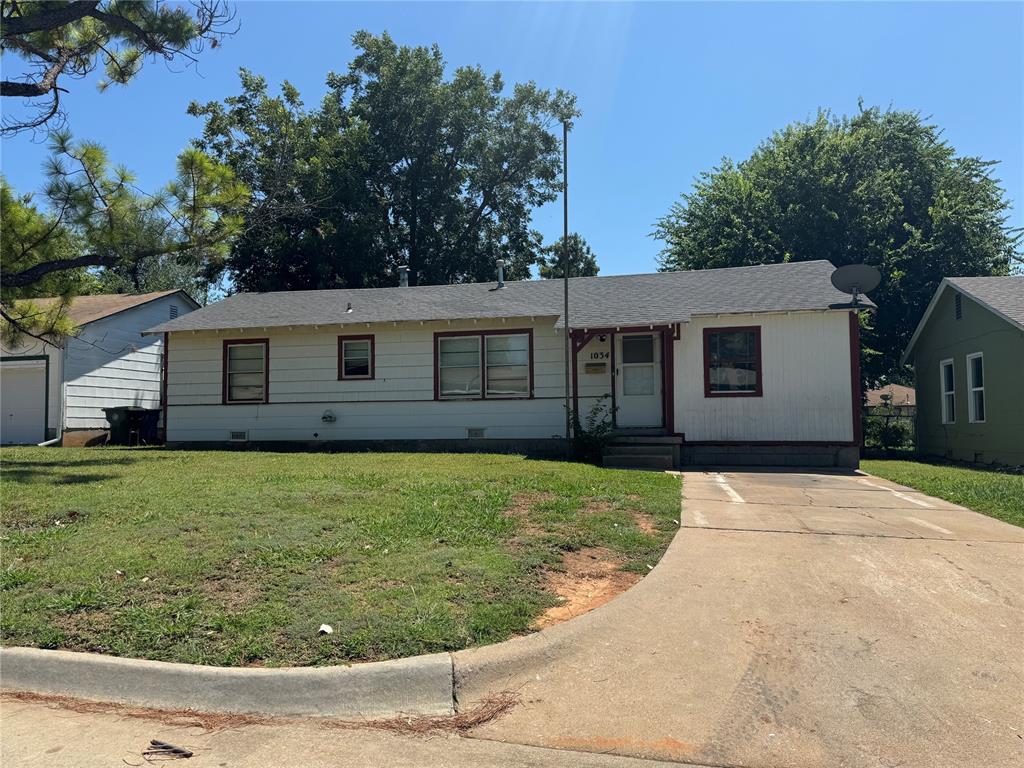 Holly Ln, Oklahoma City, OK 73110