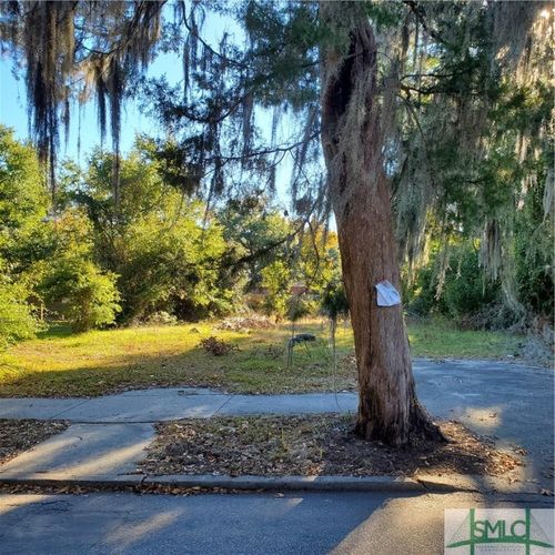 521 W 44th Street, Savannah, GA, 31405 | Card Image