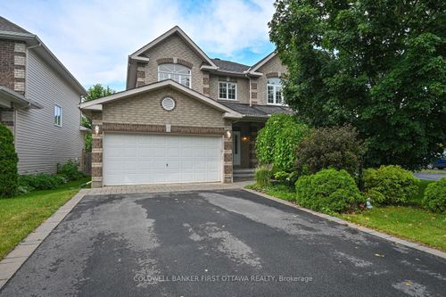 105 Sirocco Cres, Stittsville, ON, K2S2C9 | Card Image