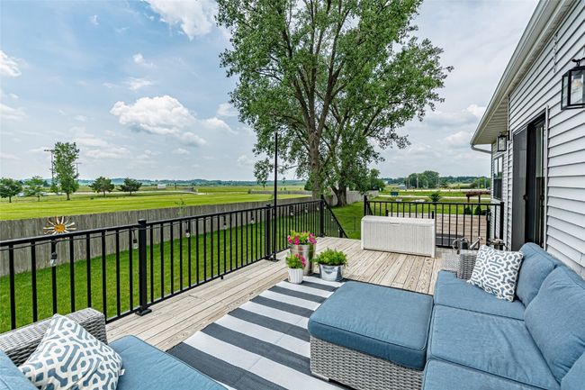 608 Pointer Cir, House other with 5 bedrooms, 3 bathrooms and null parking in Center Point IA | Image 27