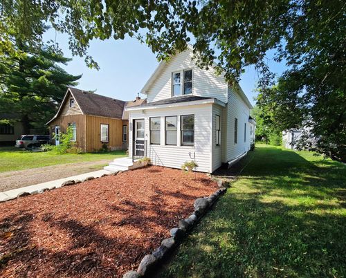 521 4th Ave N, Foley, MN, 56329-8433 | Card Image