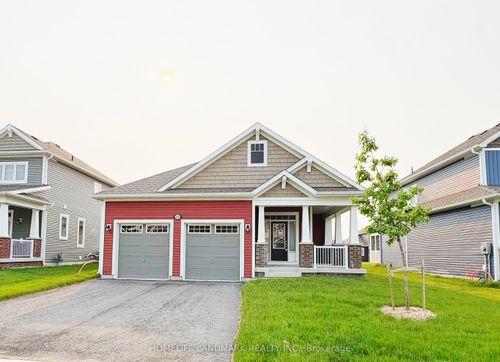 29 Dyer Cres, Bracebridge, ON, P1L0N4 | Card Image