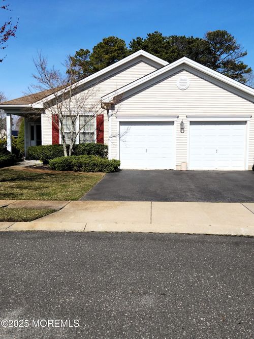 137 Warwick Rd, GALLOWAY, NJ, 08205-6649 | Card Image