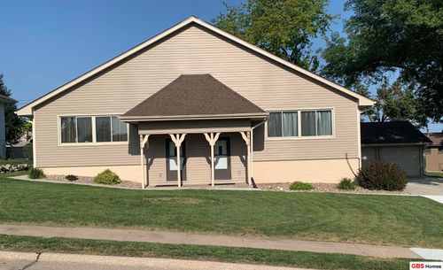 6616-6612 S 85th St, Ralston, NE, 68127-4109 | Card Image