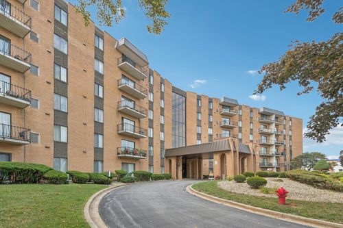 apt-410-900 W Sunset Dr, Glenwood, IL, 60425-1158 | Card Image