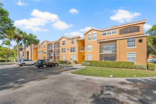 6204-8735 River Homes Ln, BONITA SPRINGS, FL, 34135-4399 | Card Image