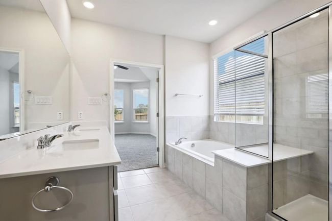 Photo is not of the actual home but is an inspirational photo of builder’s model home and may depict options, furnishings, and/or decorator features that are not included. | Image 32