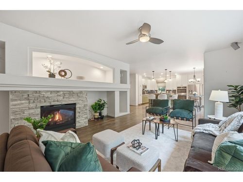 10580 Kicking Horse Dr, Littleton, CO, 80125-7950 | Card Image