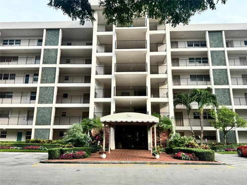 apt-207-2850 N Palm Aire Dr, Pompano Beach, FL, 33069-3449 | Card Image