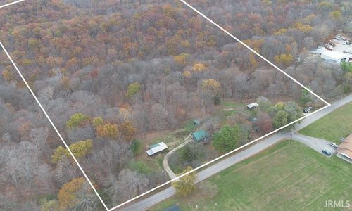 5775 E Guthrie Rd, Heltonville, IN, 47436-9603 | Card Image